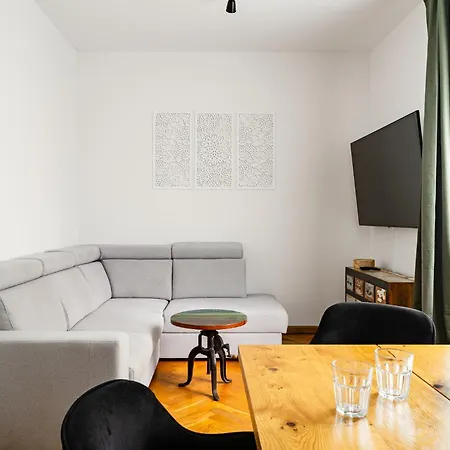 Rentplanet - Apartament Grabiszynska Wroclaw Exterior photo